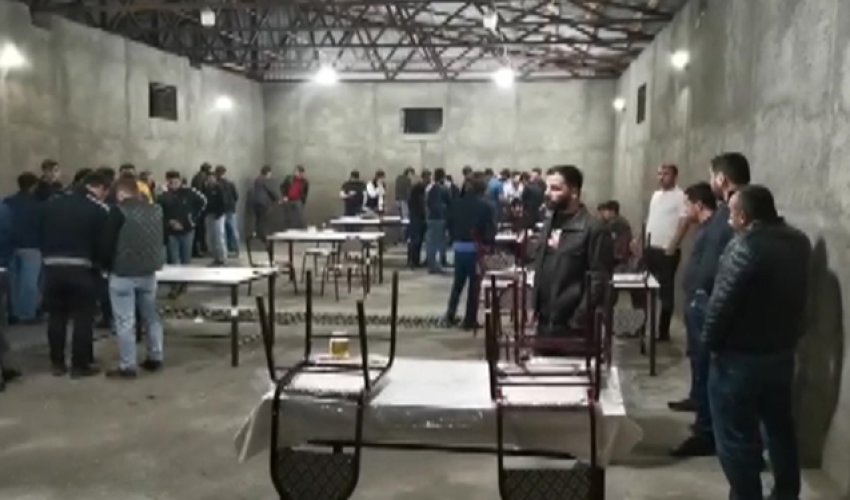 Bakıda gecə fəaliyyət göstərən restoran aşkarlandı- SAXLANILANLAR VAR -VİDEO