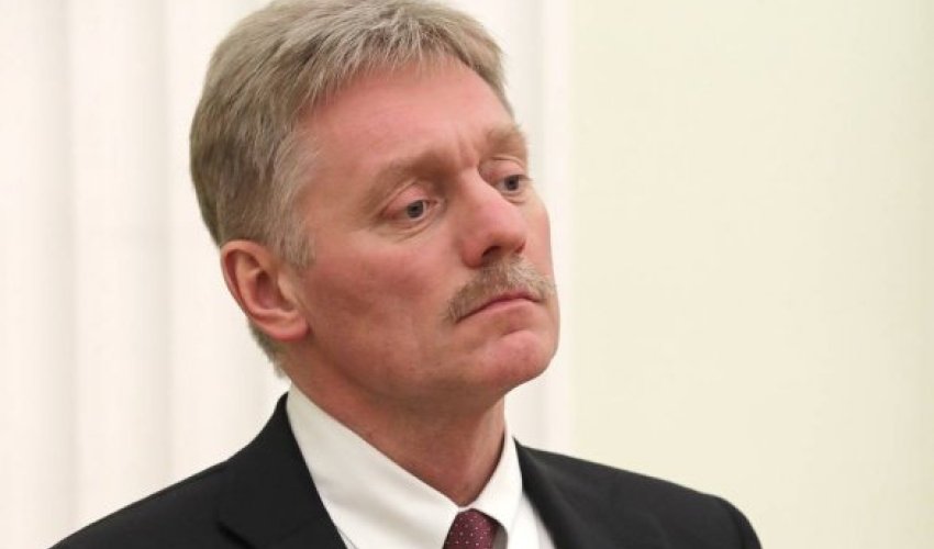 Пресс-секретарь Путина: «При коронавирусе клубнику от курицы не отличить» Пресс-секретарь Путина: «При коронавирусе клубнику от курицы не отличить»