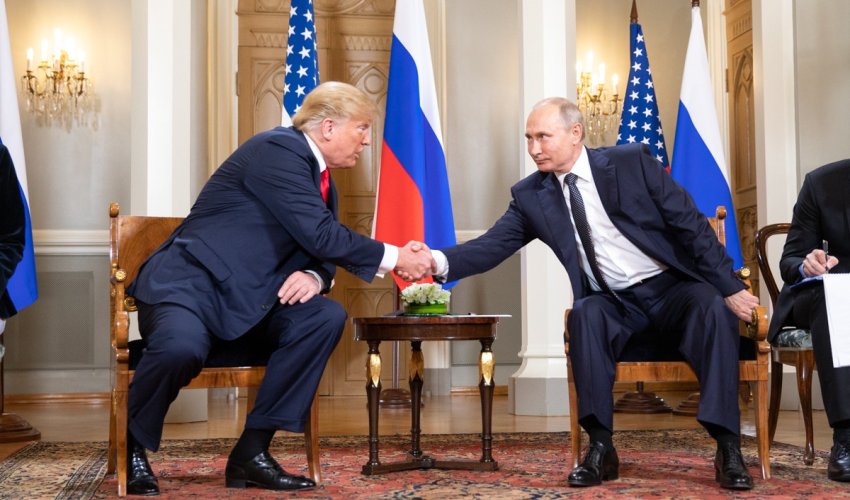 Стали известны подробности разговора Трампа и Путина
