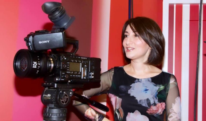 Azərbaycanlı teleaparıcıdan vətəndaşlara SƏRT SÖZLƏR — “Ay məntiqsizlər...” - FOTOFAKT Azərbaycanlı teleaparıcıdan vətəndaşlara SƏRT SÖZLƏR — “Ay məntiqsizlər...” - FOTOFAKT