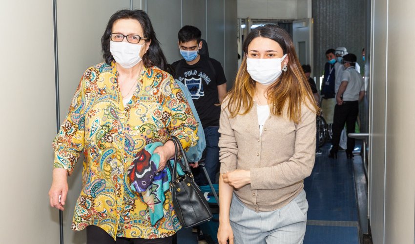 AZAL daha 144 ölkə vətəndaşını vətənə qaytardı AZAL daha 144 ölkə vətəndaşını vətənə qaytardı