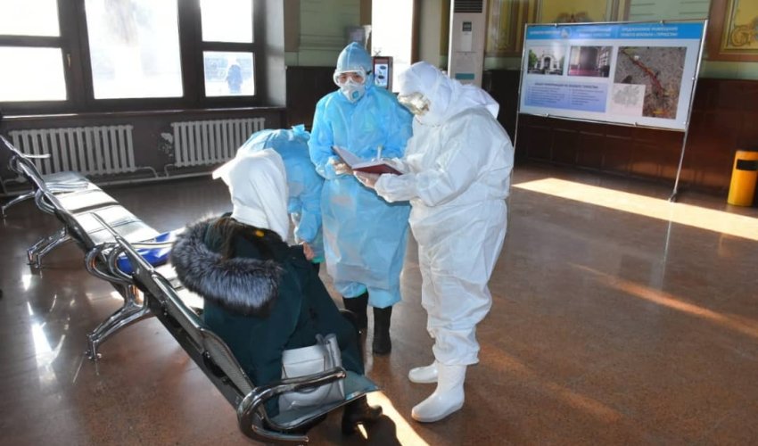 В Азербайджане некоторые больницы опустошены для приема инфицированных