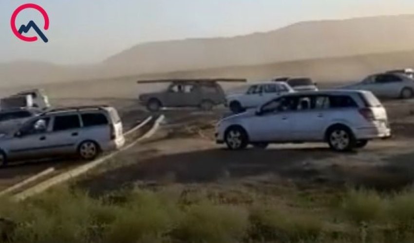 İcazə verilmədi, Bakıdan belə çıxdılar — VİDEO İcazə verilmədi, Bakıdan belə çıxdılar — VİDEO