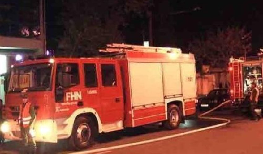 Bakıda beşmərtəbəli binada yanğın oldu Bakıda beşmərtəbəli binada yanğın oldu