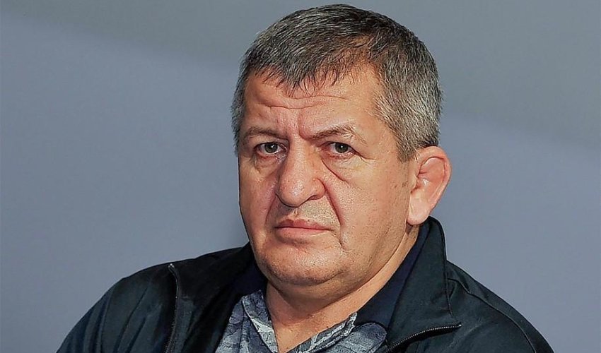 Умер отец Хабиба Нурмагомедова Умер отец Хабиба Нурмагомедова