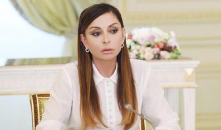 Mehriban Əliyeva daha bir nəfərin müalicəsini xüsusi nəzarətə götürdü Mehriban Əliyeva daha bir nəfərin müalicəsini xüsusi nəzarətə götürdü