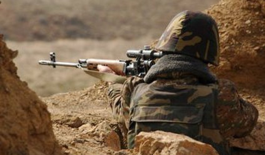 Hazırda ermənilər daha bir rayonun kəndini atəşə tutublar Hazırda ermənilər daha bir rayonun kəndini atəşə tutublar