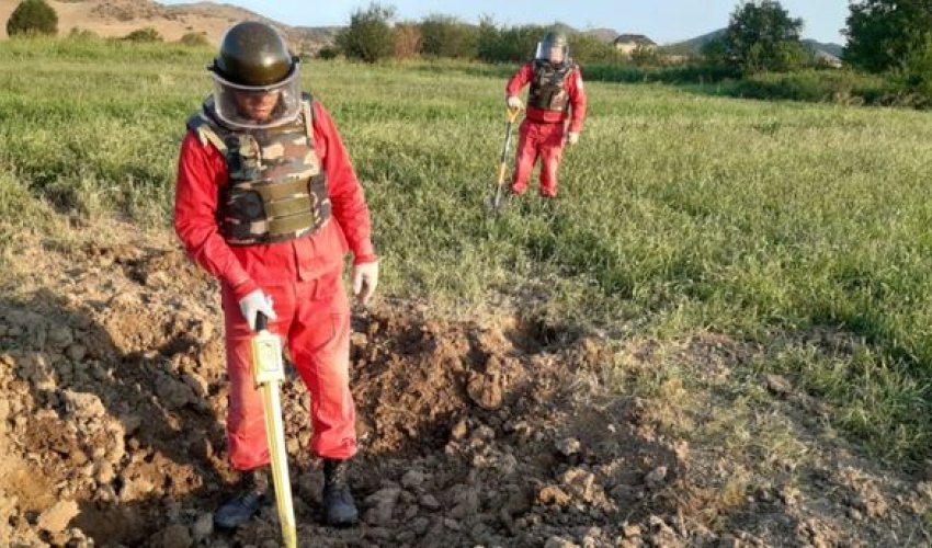 Tovuzda top mərmisi tapılıb- FOTOLAR Tovuzda top mərmisi tapılıb- FOTOLAR