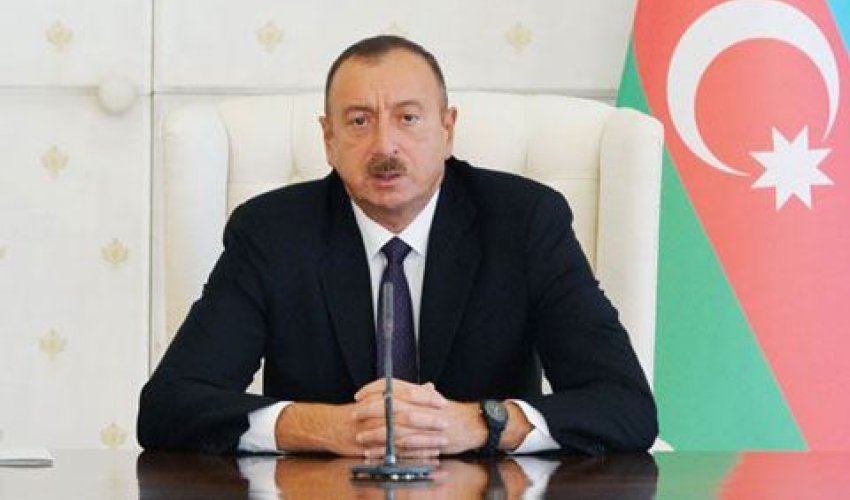 İlham Əliyev deputat Fəttah Heydərovun vəfat ilə əlaqədar nekroloq imzalayıb İlham Əliyev deputat Fəttah Heydərovun vəfat ilə əlaqədar nekroloq imzalayıb
