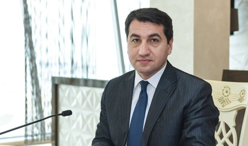 Azerbaijan accuses Moscow of arming Armenia since July clashes Azerbaijan accuses Moscow of arming Armenia since July clashes