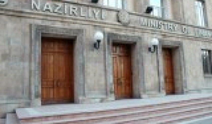 Минфин Азербайджана внес в кабмин проект госбюджета-2021 Минфин Азербайджана внес в кабмин проект госбюджета-2021