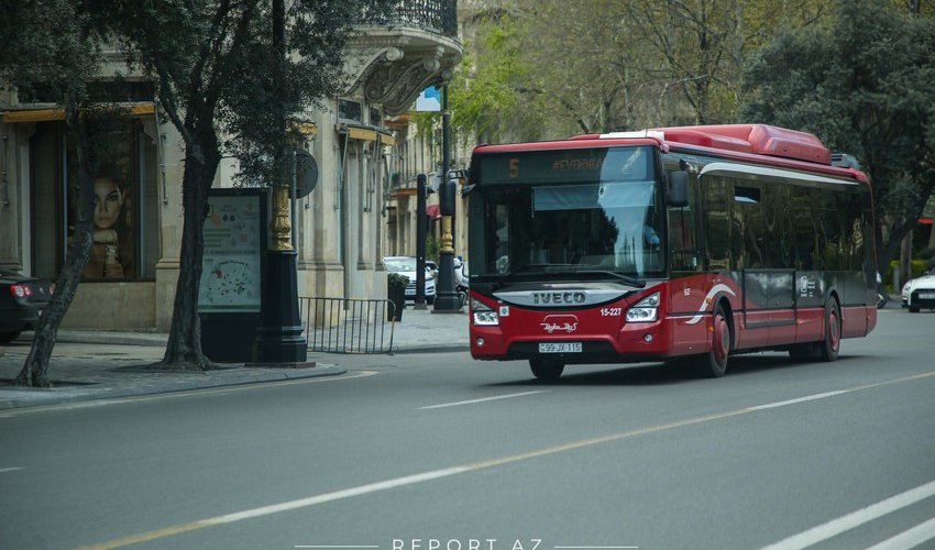 В Азербайджане общественный транспорт будет работать до 20:00 В Азербайджане общественный транспорт будет работать до 20:00