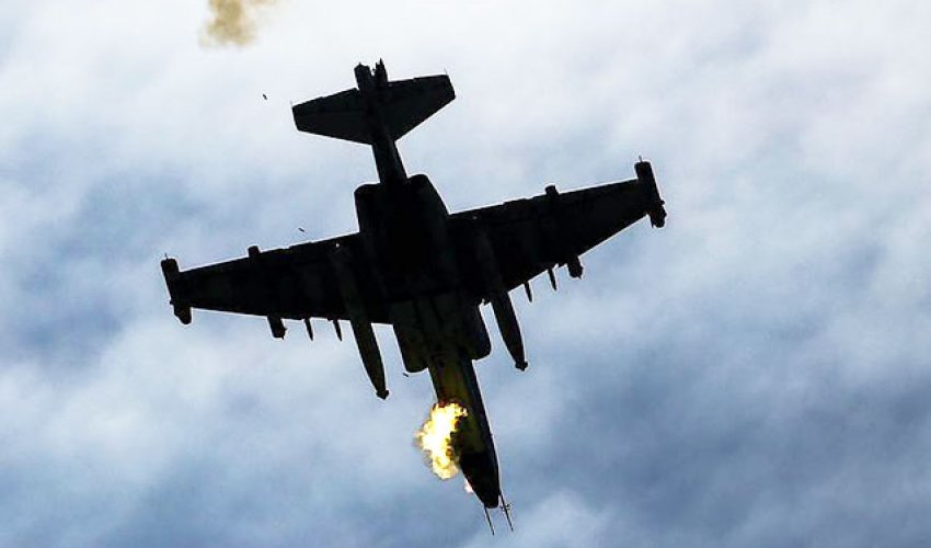 Ermənistanın növbəti Su-25 təyyarəsi vuruldu Ermənistanın növbəti Su-25 təyyarəsi vuruldu