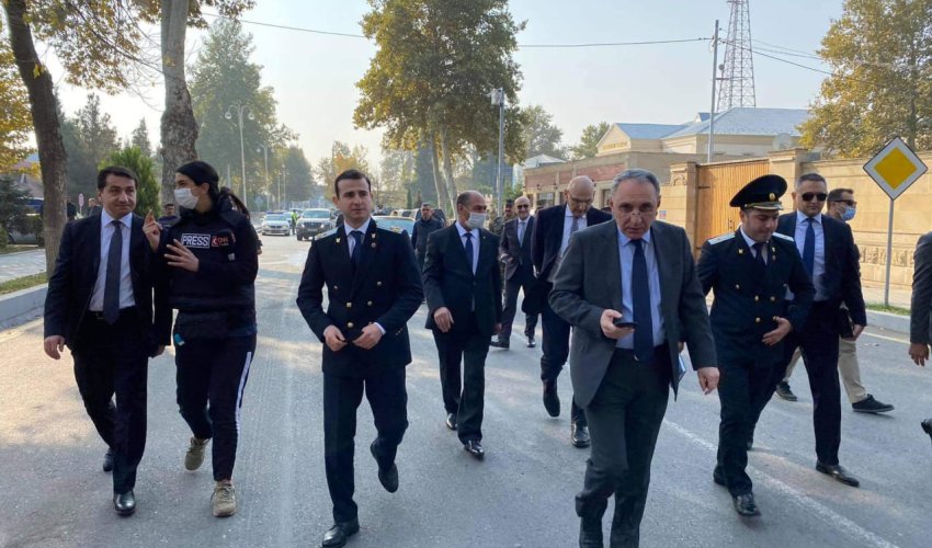 Hikmət Hacıyevlə Kamran Əliyev Bərdədə - Fotolar Hikmət Hacıyevlə Kamran Əliyev Bərdədə - Fotolar