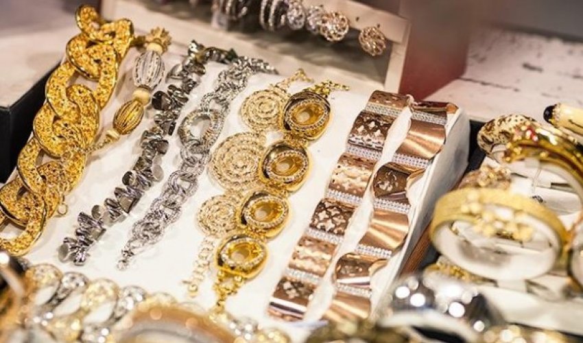 Azərbaycanda qızıl və gümüş ucuzlaşdı Azərbaycanda qızıl və gümüş ucuzlaşdı