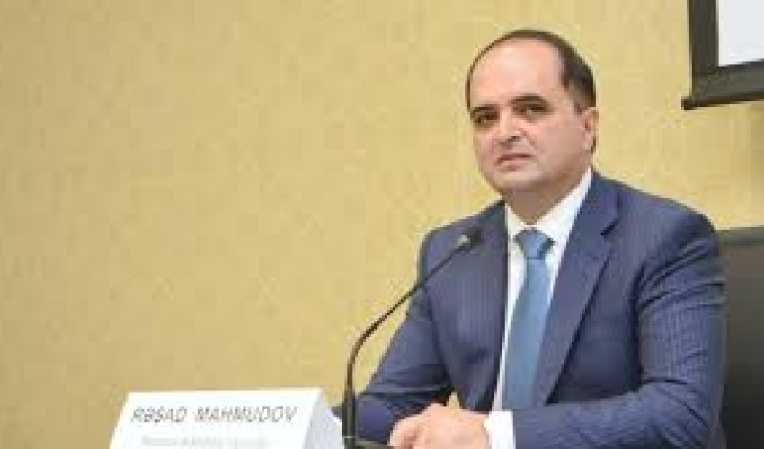 Koronavirusa yoluxmuş deputat müalicə olunmasından danışıb Koronavirusa yoluxmuş deputat müalicə olunmasından danışıb