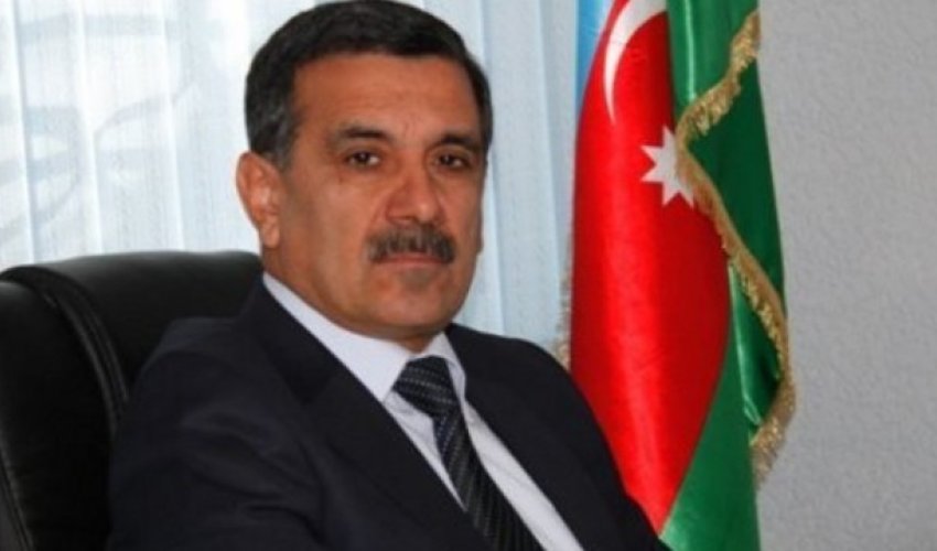 Milli Qəhrəman adı almış İbad Hüseynov bu icra başçısının qardaşıdır - FOTO Milli Qəhrəman adı almış İbad Hüseynov bu icra başçısının qardaşıdır - FOTO
