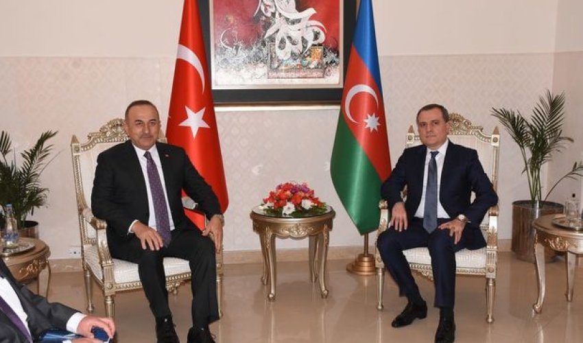 Ceyhun Bayramov Mevlüt Çavuşoğlu ilə görüşüb - FOTO Ceyhun Bayramov Mevlüt Çavuşoğlu ilə görüşüb - FOTO