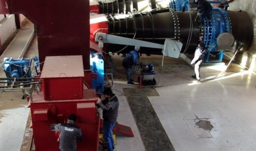 Laçındakı su elektrik stansiyası yenidən qurulur - Video Laçındakı su elektrik stansiyası yenidən qurulur - Video