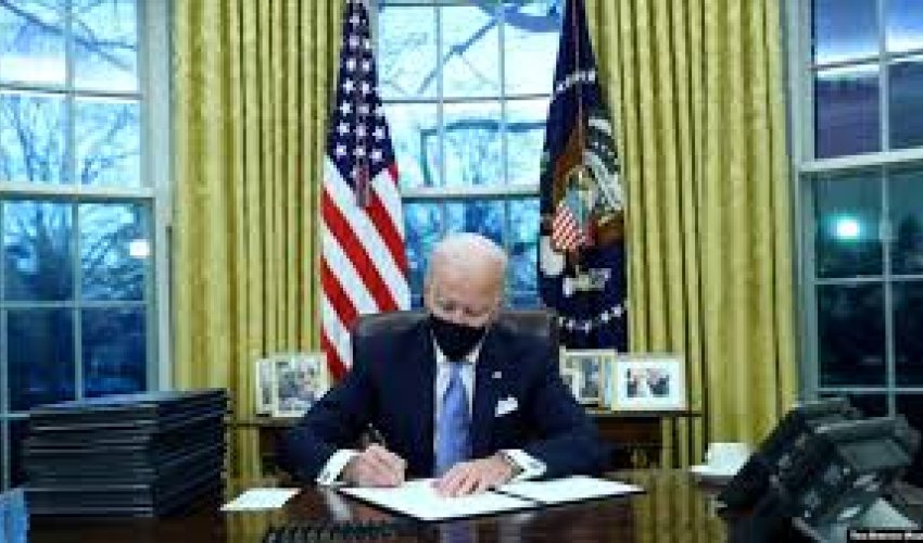 Байден подписал указ о возвращении США к Парижскому соглашению Байден подписал указ о возвращении США к Парижскому соглашению