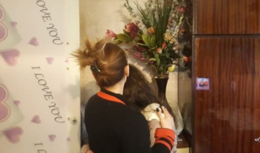 Bakıda itkin düşən 12 yaşlı qızdan XƏBƏR VAR Bakıda itkin düşən 12 yaşlı qızdan XƏBƏR VAR