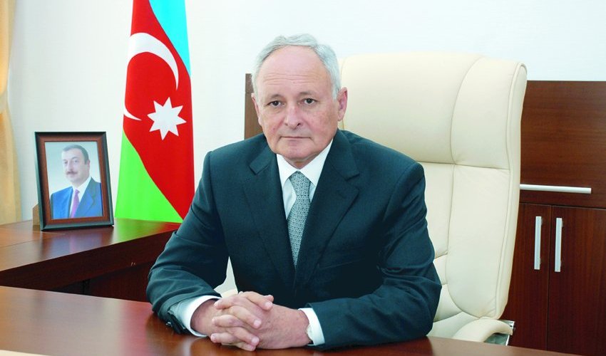 Oqtay Şirəliyev iclas keçirdi Oqtay Şirəliyev iclas keçirdi