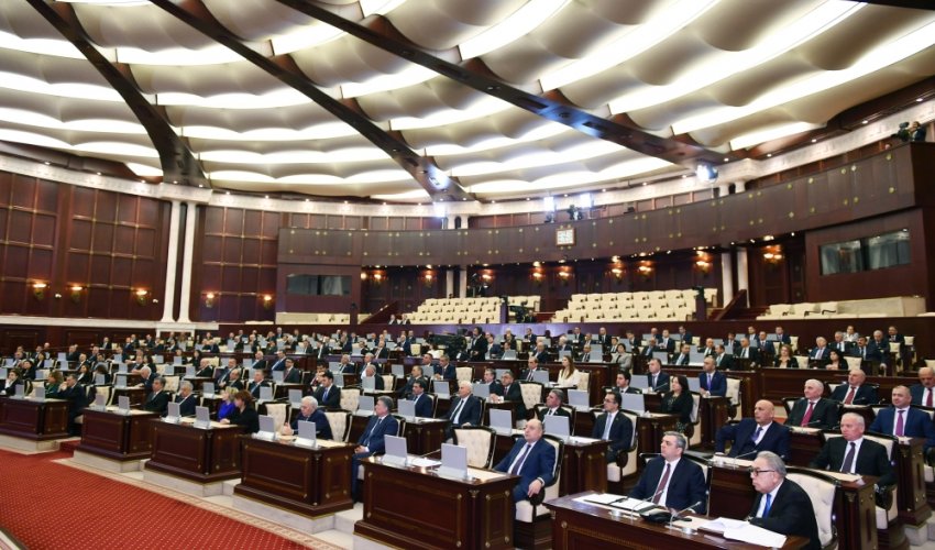 Qaz, işıq və su haqda qanunlara dəyişiklik qəbul edildi Qaz, işıq və su haqda qanunlara dəyişiklik qəbul edildi