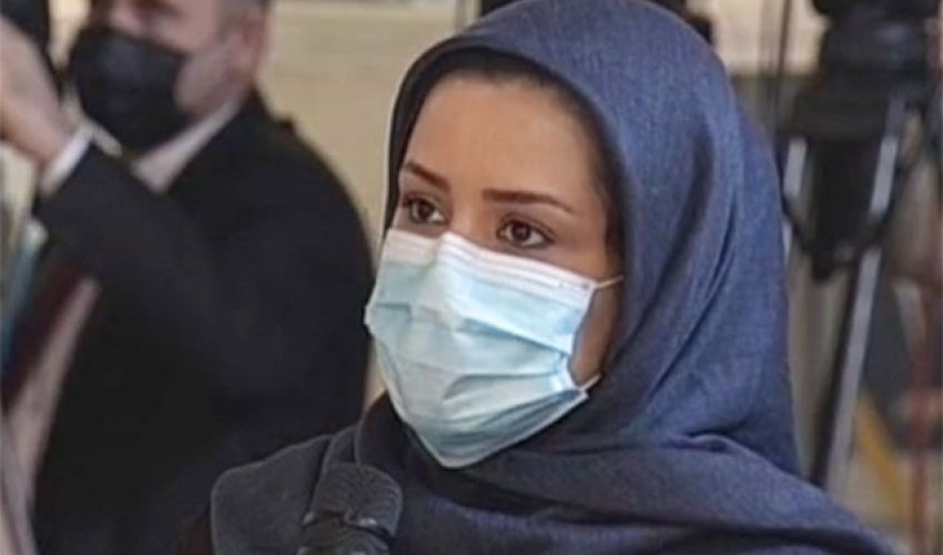 Prezident iranlı jurnalistin sualına sərt cavab verdi Prezident iranlı jurnalistin sualına sərt cavab verdi