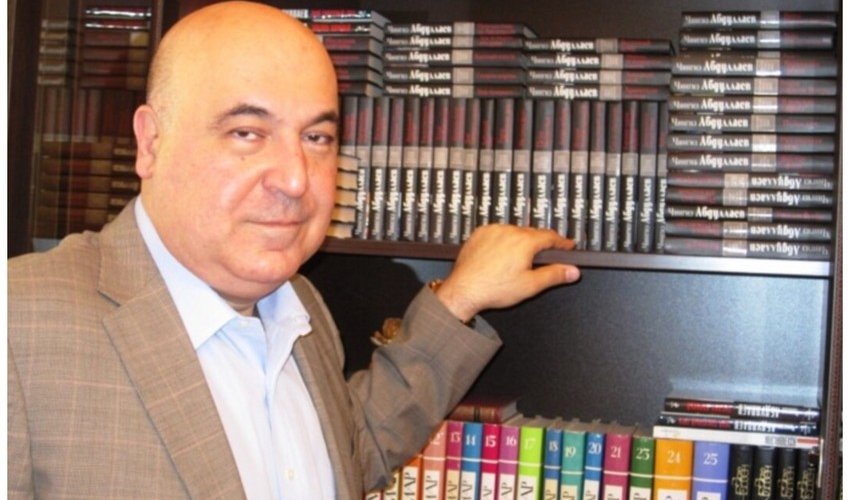 Çingiz Abdullayevin Pen-Klubu cərimələnib