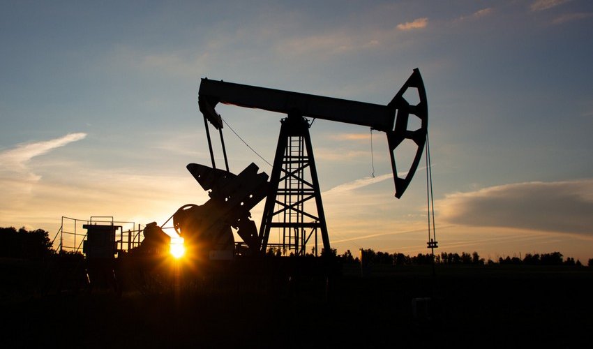 Число нефтегазовых буровых в мире сократилось впервые за пять месяцев Число нефтегазовых буровых в мире сократилось впервые за пять месяцев