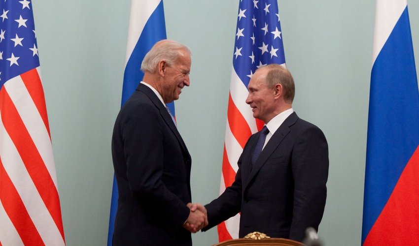 Байден предложил Путину встретиться в ближайшие недели Байден предложил Путину встретиться в ближайшие недели