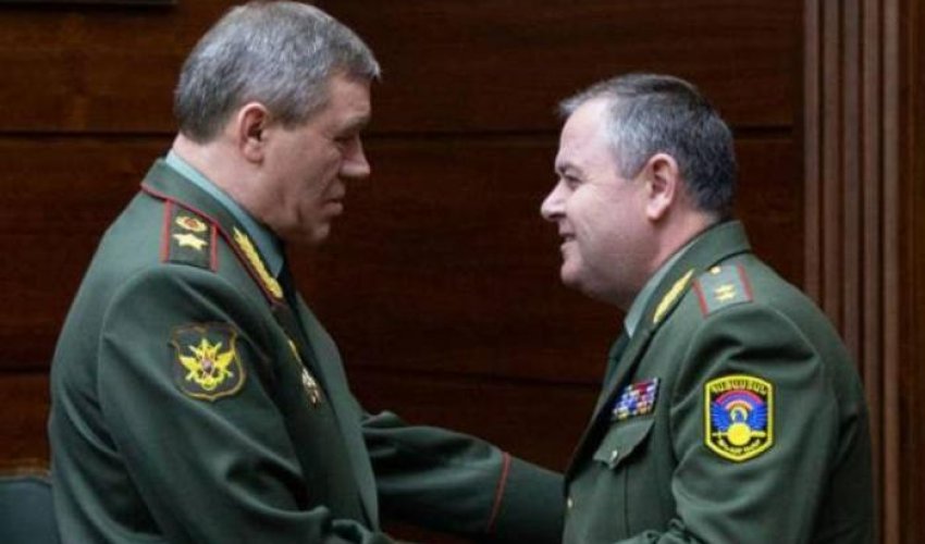 Valeri Gerasimov Ermənistanın baş qərargah rəisi ilə görüşüb