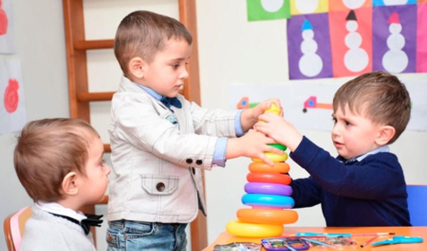 Bağçalarda 2 milyonluq yeyinti ilə bağlı rəsmi CAVAB Bağçalarda 2 milyonluq yeyinti ilə bağlı rəsmi CAVAB