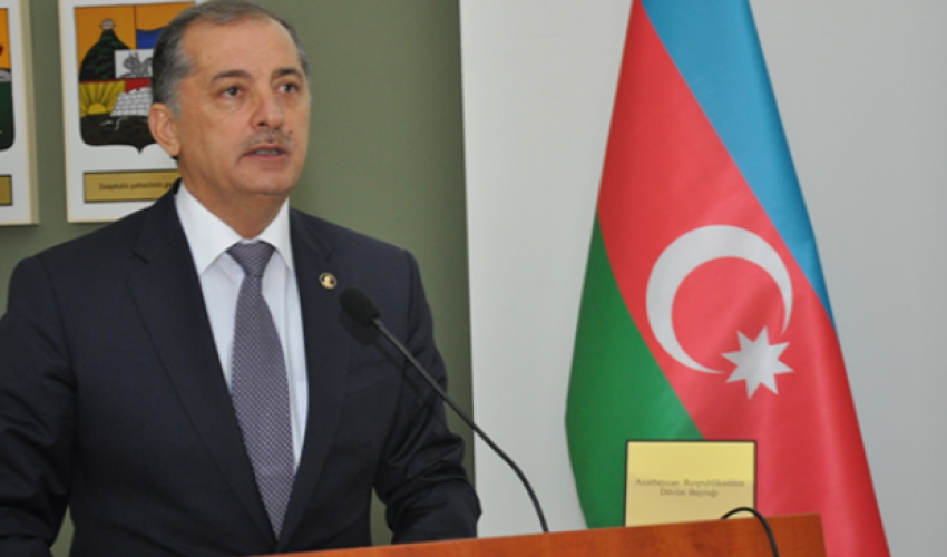 Həbsdə olan Vilyam Hacıyevin ailəsi 124 manata kirayə yaşadığı yataqxanadan çıxarıldı - FOTO Həbsdə olan Vilyam Hacıyevin ailəsi 124 manata kirayə yaşadığı yataqxanadan çıxarıldı - FOTO