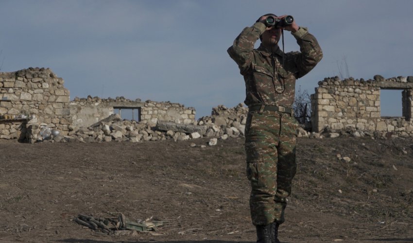 Ermənistan Müdafiə Nazirliyi Azərbaycanı atəşkəsi pozmada günahlandırıb - RUSİYA KİV Ermənistan Müdafiə Nazirliyi Azərbaycanı atəşkəsi pozmada günahlandırıb - RUSİYA KİV