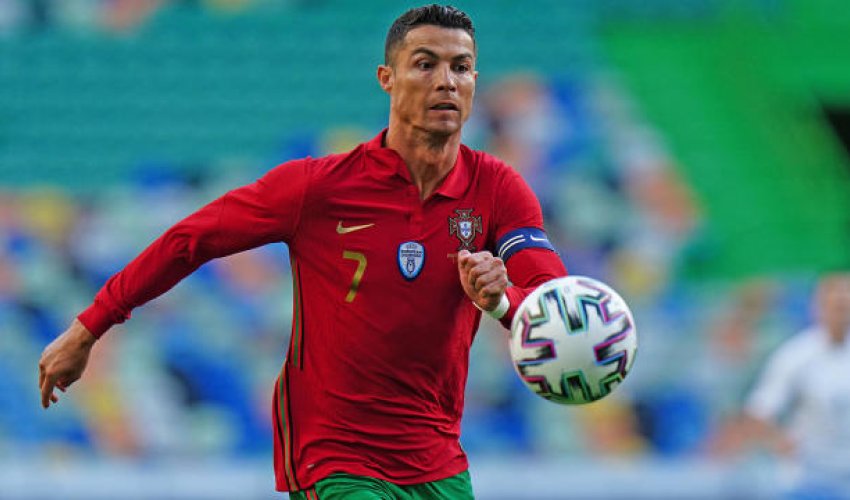 Ronaldo meydana çıxan kimi rekordlara imza atdı