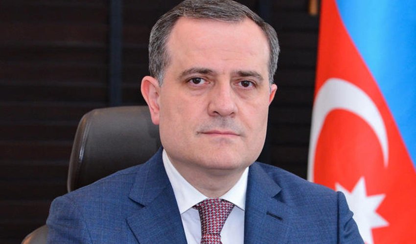 Ceyhun Bayramov: 