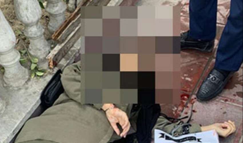 Boşanmaq istəyən arvadını 10 bıçaq zərbəsi ilə öldürdü - Bakıda dəhşətli qətl Boşanmaq istəyən arvadını 10 bıçaq zərbəsi ilə öldürdü - Bakıda dəhşətli qətl
