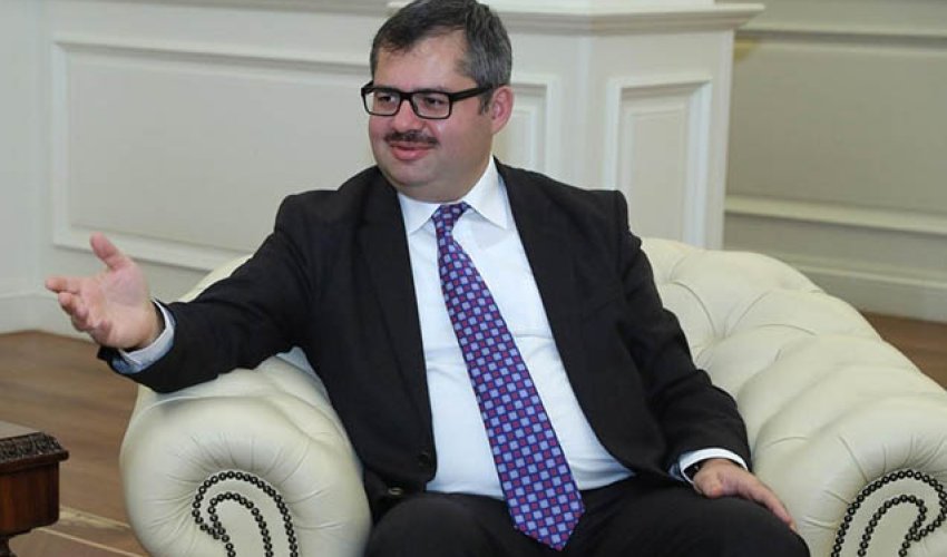 Prezident Xəzər İbrahimi geri çağırdı Prezident Xəzər İbrahimi geri çağırdı