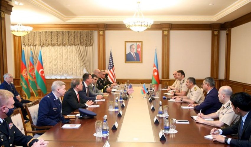 Zakir Həsənov ABŞ-ın nümayəndə heyəti ilə görüşdü - FOTO