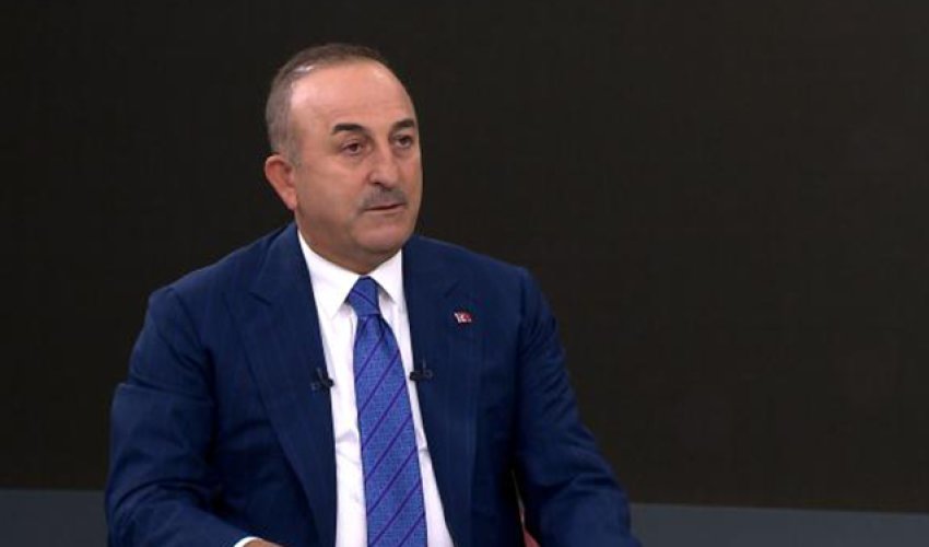 Çavuşoğludan eyni vaxtda başlayan yanğınlarla bağlı - Açıqlama