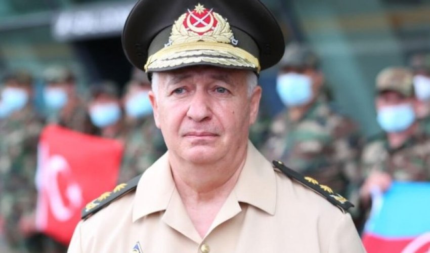 Etibar Mirzəyev Türkiyəyə getdi