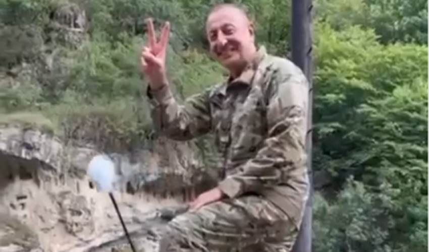 Prezidentlə xanımı “İstisu”da - Video Prezidentlə xanımı “İstisu”da - Video