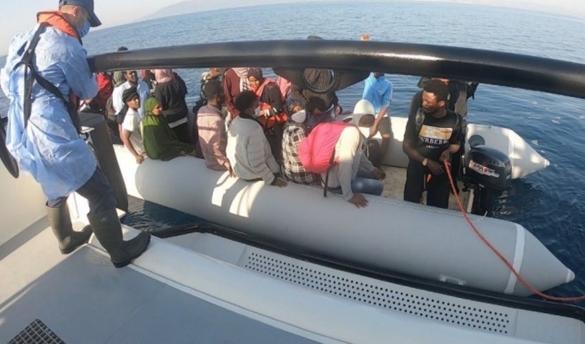 Turkey rescues 166 migrants in Aegean Sea Turkey rescues 166 migrants in Aegean Sea