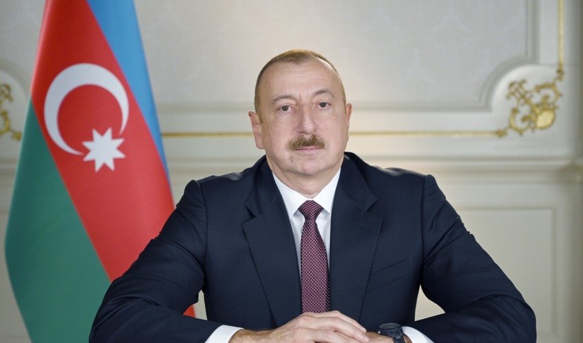 President Ilham Aliyev awards Azerbaijani Paralympians