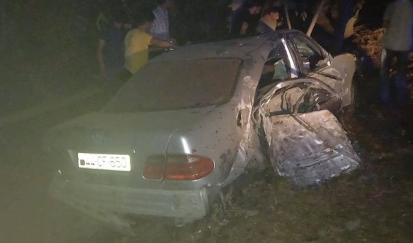 Sərxoş sürücü qəza törətdi, ölən və yaralananlar var - Fotolar Sərxoş sürücü qəza törətdi, ölən və yaralananlar var - Fotolar