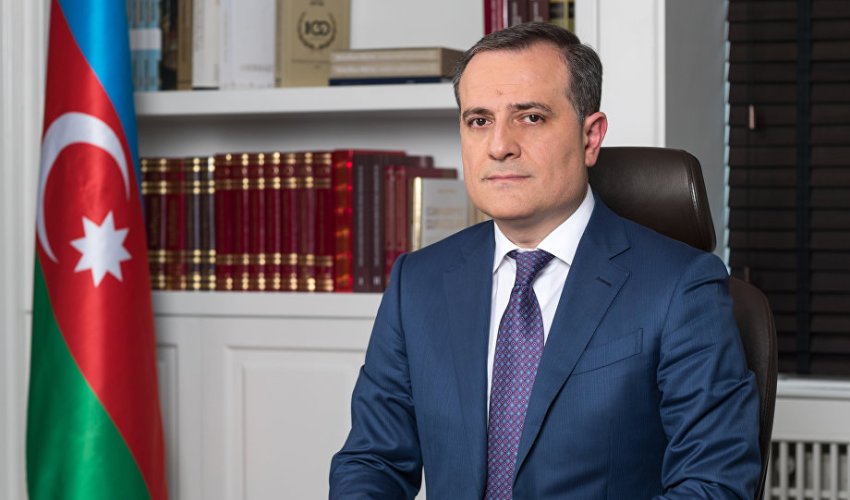 Ceyhun Bayramov: 