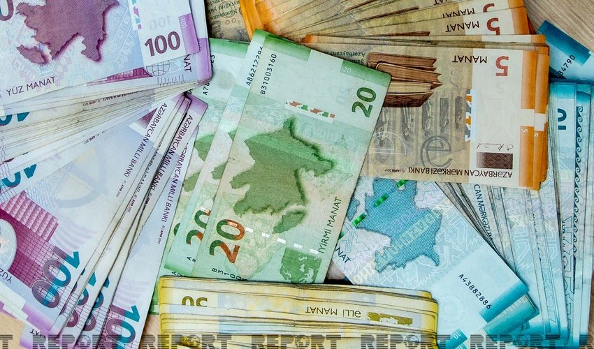 Денежная база в Азербайджане в сентябре выросла более чем на 2%