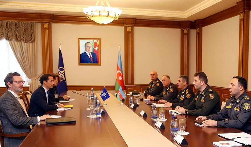 Azerbaijan's Defense Ministry meets with NATO Special Rep