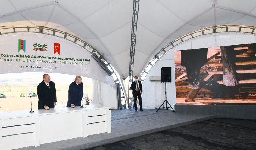 Azerbaijani, Turkish presidents inspect Smart Village project in Zangilan Azerbaijani, Turkish presidents inspect Smart Village project in Zangilan